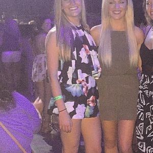 Floral romper, size small